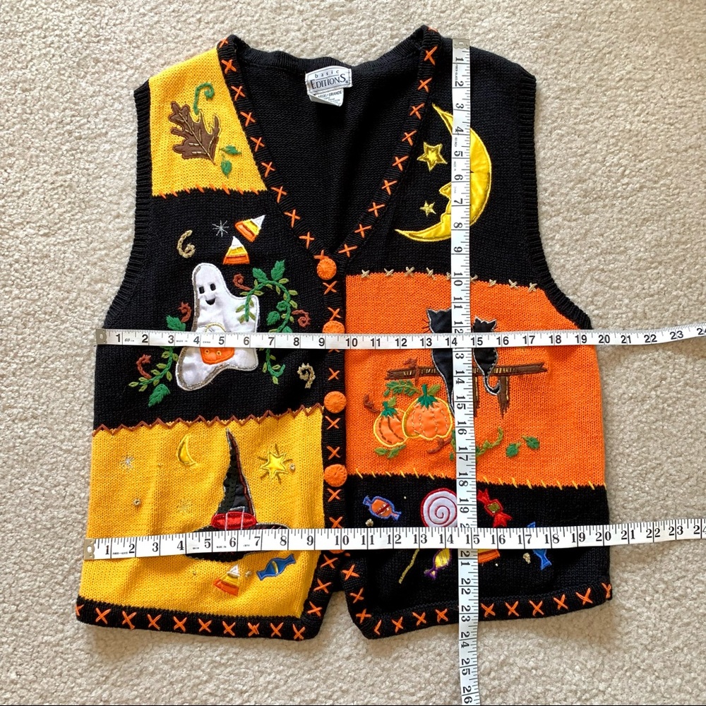 BASIC EDITIONS Embroidered Halloween Vest—SZ. L - Picture 16 of 16